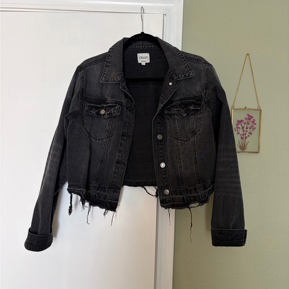 Black Distressed Denim Jacket (Cropped)
